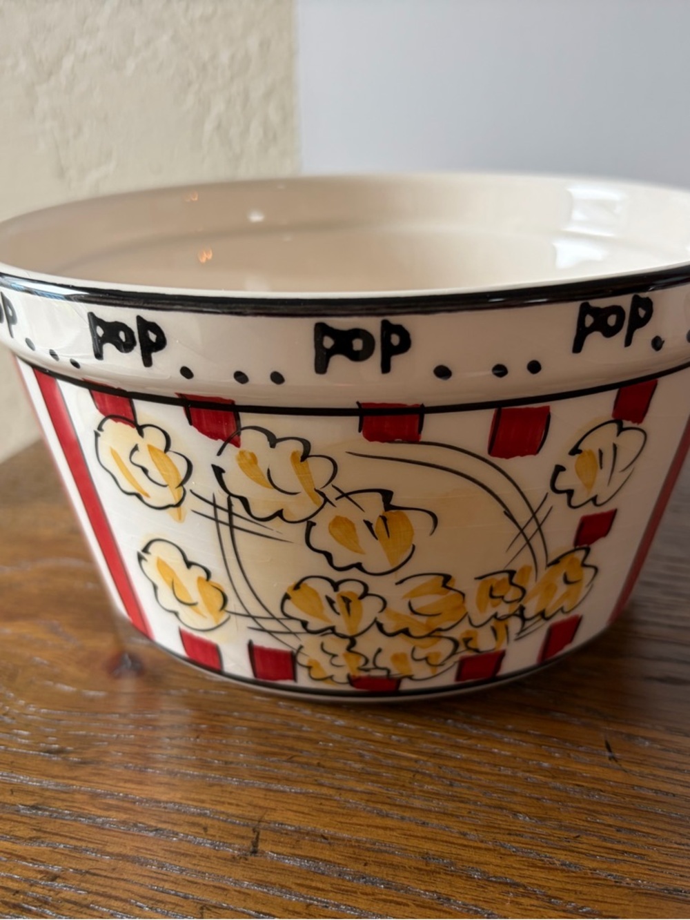 Ms. Poppy Set of 3 Popcorn Ceramic Serving Bowls - Red, Yellow, Black